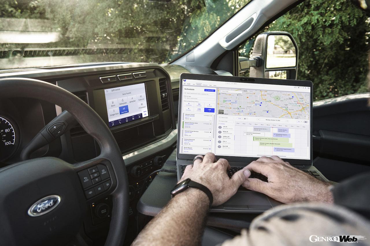 大型フルサイズピックアップ「フォード Fシリーズ スーパーデューティ」のインテリア。