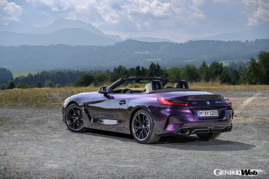 「BMW Z4」の2023年モデルのエクステリア。