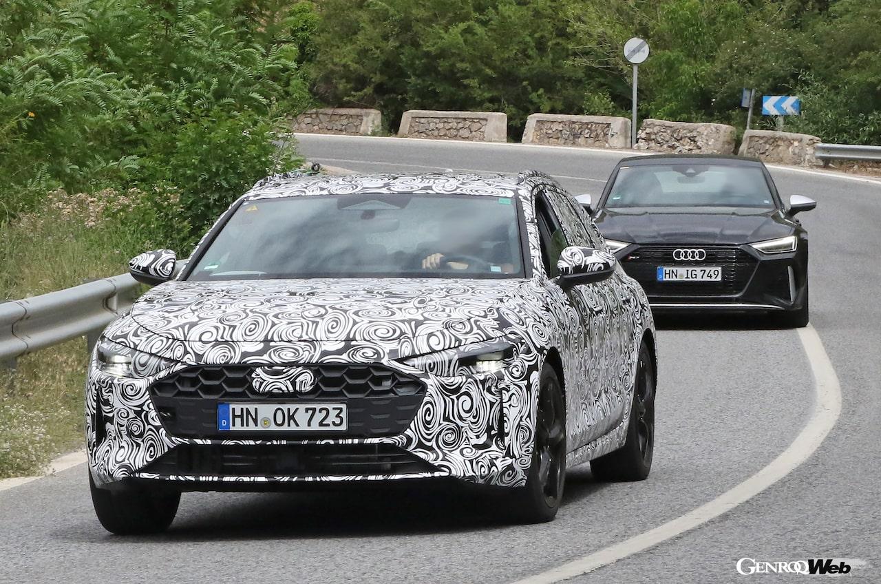 ドイツの公道において、RS 6を随伴車に精力的なテストを続ける次期型「アウディ RS 4 アバント」。