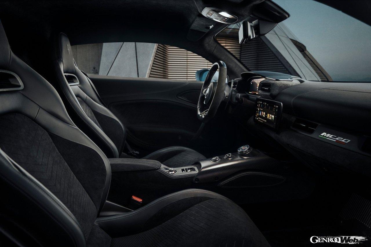 ノビテックはMC20のインテリアにも、様々なカスタマイズメニューを用意している。