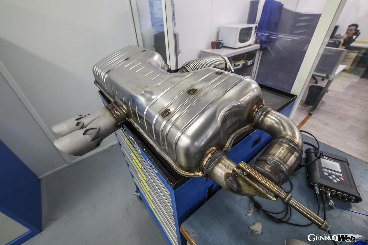 アルピーヌ A110 Rのマフラー