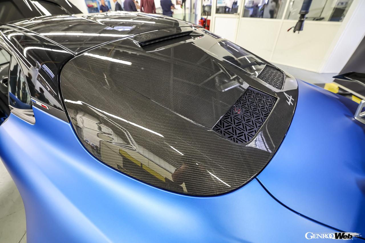 アルピーヌ A110 Rのカーボンルーフ