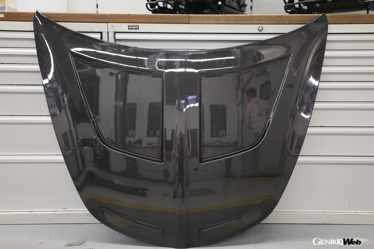 アルピーヌ A110 Rのカーボンボンネット