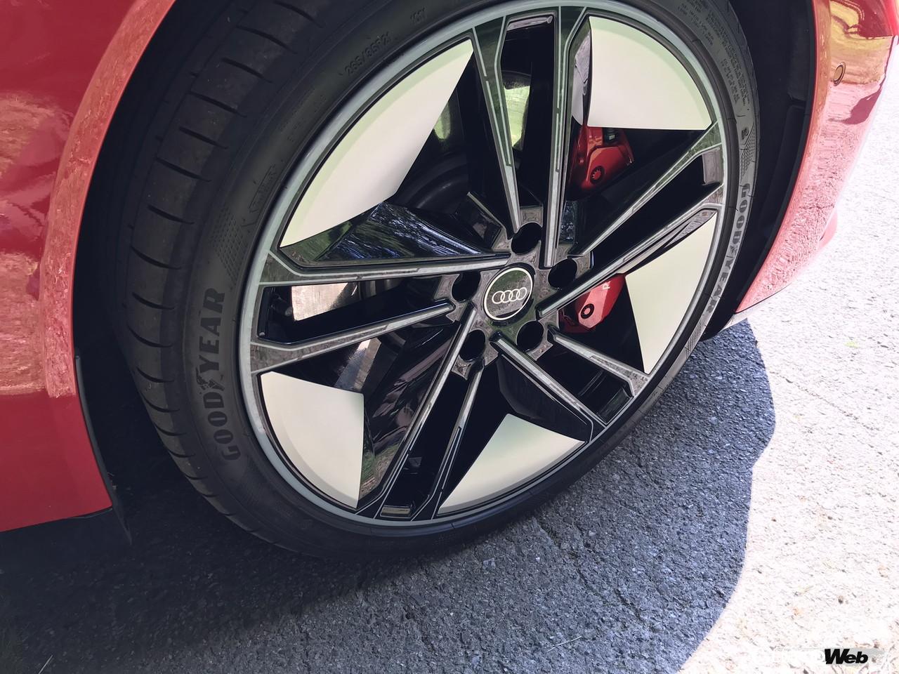 ウナ丼×GENROQコラボ、アウディ RS e-tron GT