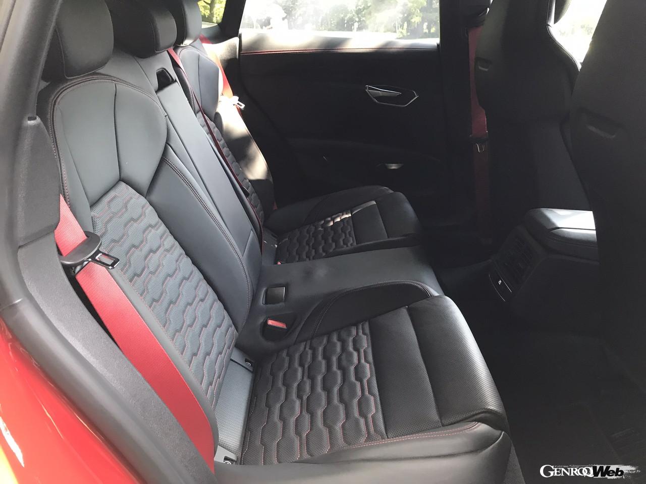 ウナ丼×GENROQコラボ、アウディ RS e-tron GT