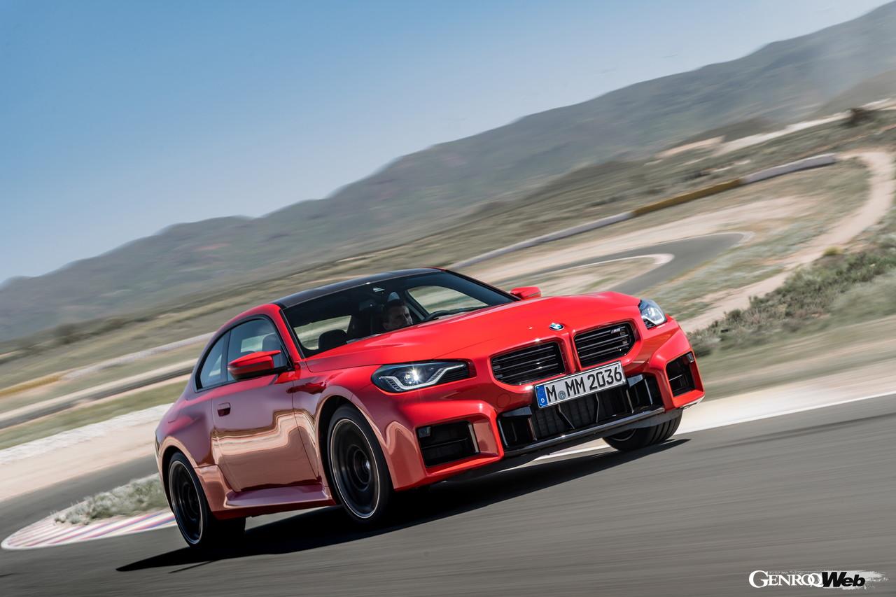 BMW M2、新旧比較