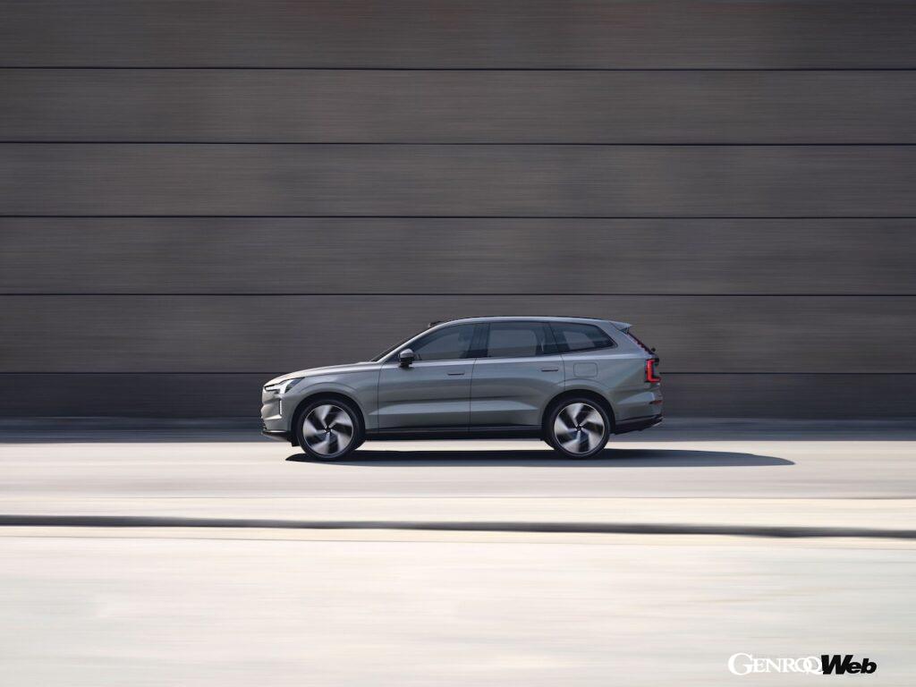 フル電動フラッグシップSUV「ボルボ EX90」のエクステリア。