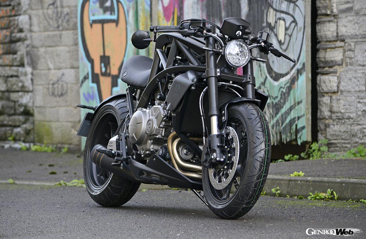 「アリエル エース ブラックエディション」のエクステリア。