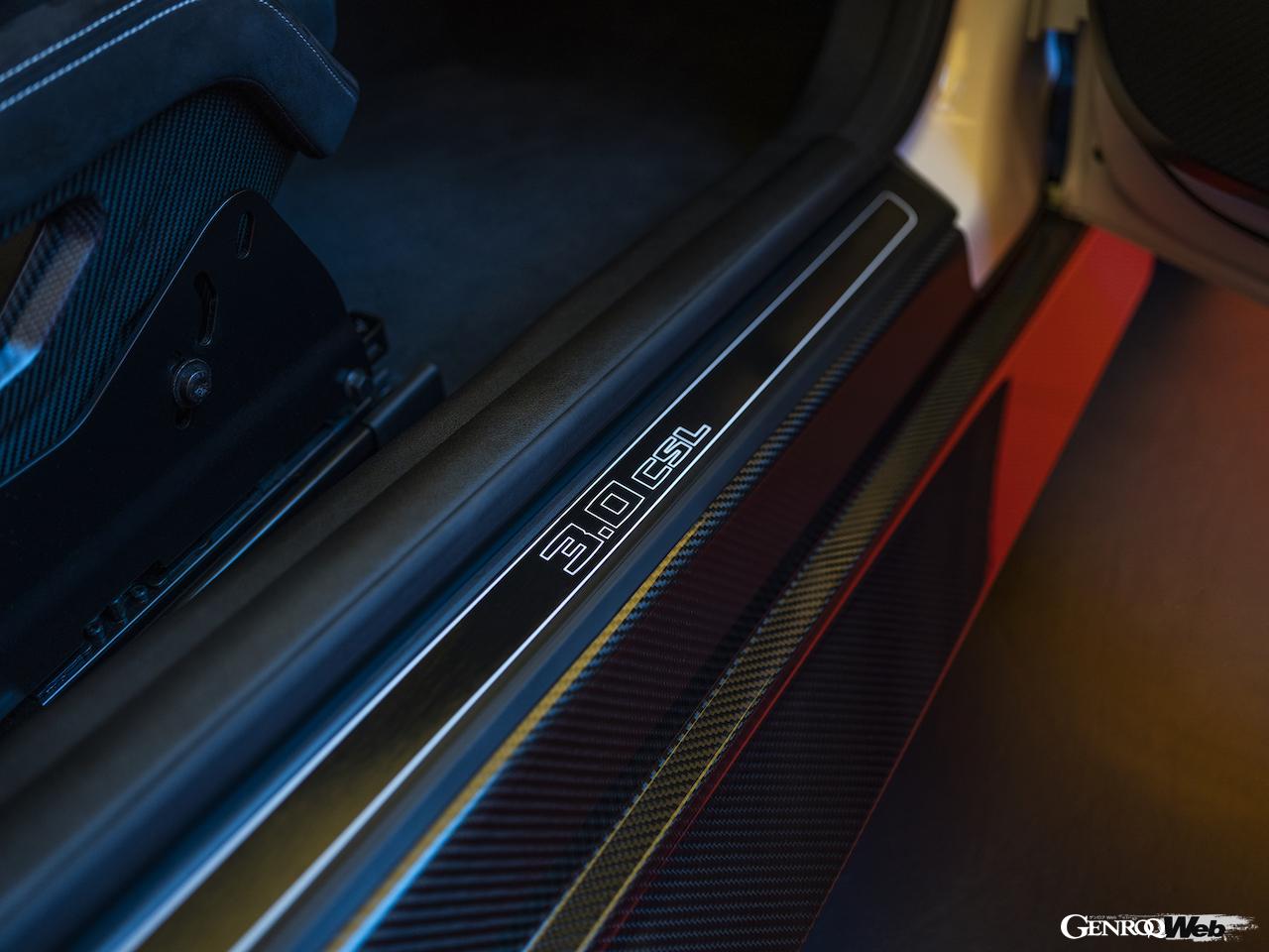 BMW M社50周年の最後を飾るスペシャルモデル「BMW 3.0 CSL」のインテリア。