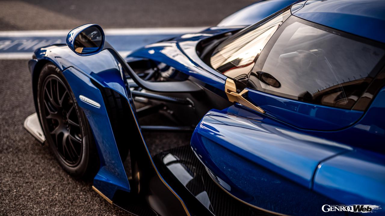 公道走行可能なプロトタイプレーシングカー「プラガ ボヘマ」のディテール。