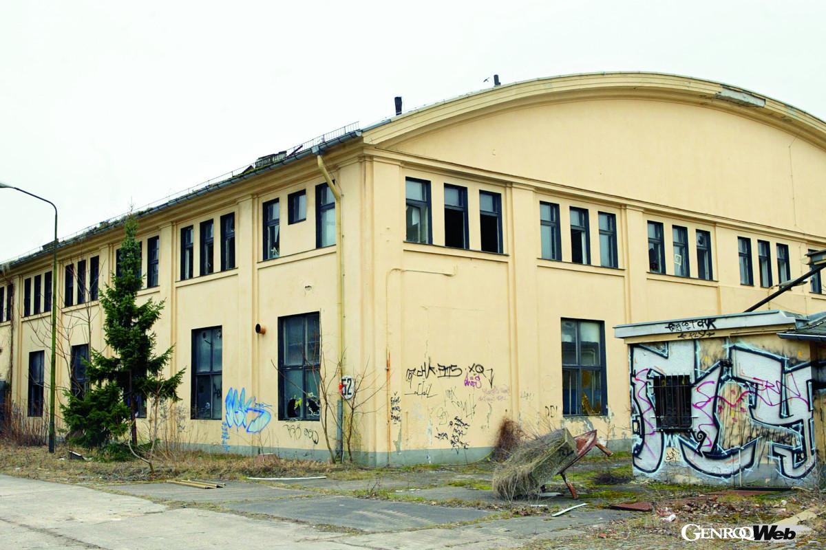 ディクシー社から買収され、ベルリン・ヨハニスタール工場で生産された「BMW3/15PS」。