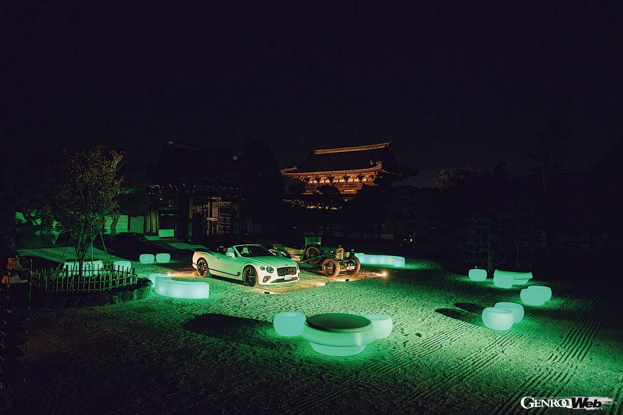 ハイライトとなる仁和寺でのディナー。通常あり得ない状況にイベントの最後の最後まで手を抜かない主催者の意地を感じた。