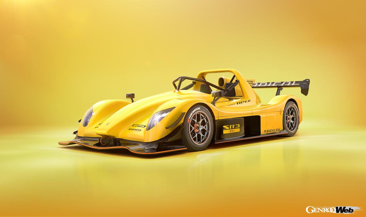 最新パワーユニットに加えて、エアロダイナミクスも大幅に進化した「ラディカル SR3 XXR」がデビューを飾った。