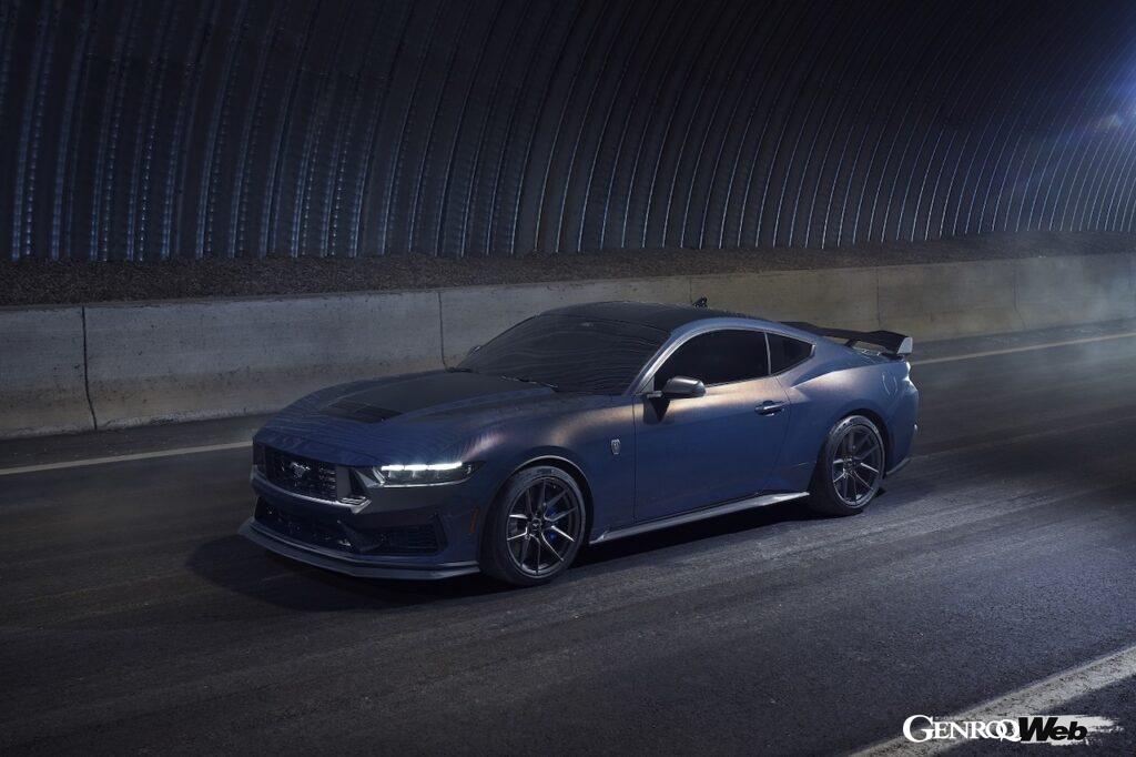 フォードからのクリスマスプレゼントは、2023年から発売される7代目マスタングのスペック公開だった。