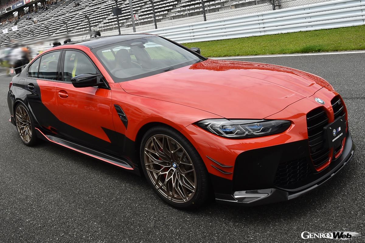 M パフォーマンス・パーツを装着したBMW M3 Sedan Competition M xDriveには特別ラッピングが施される。※写真はイメージです