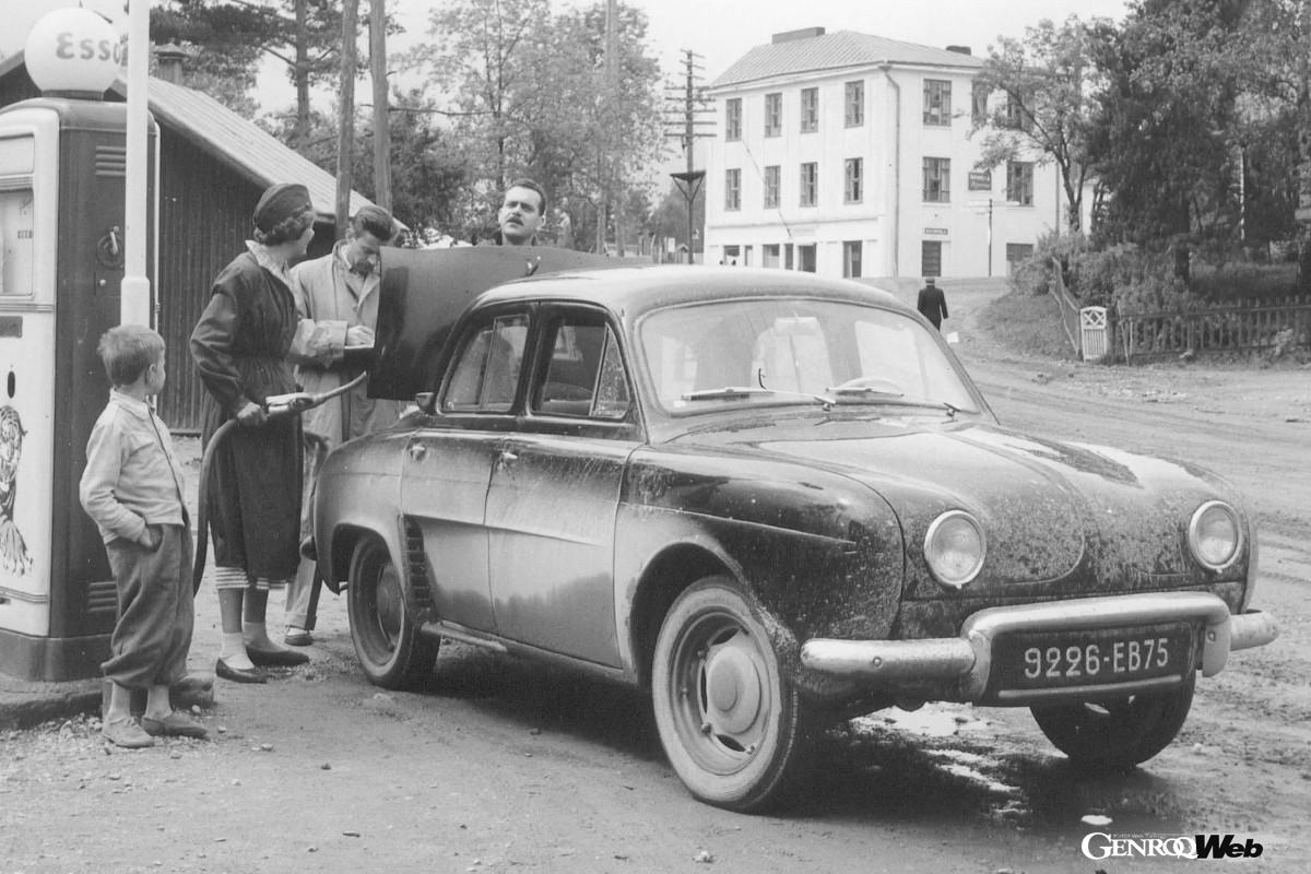 1950〜60年代に生産された「ドーフィン」。