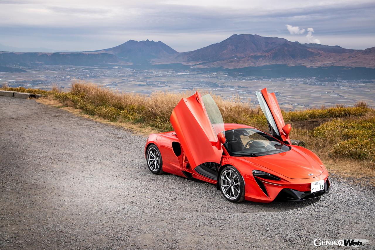 GENROQ 2023年2月号「Next Luxury」発売