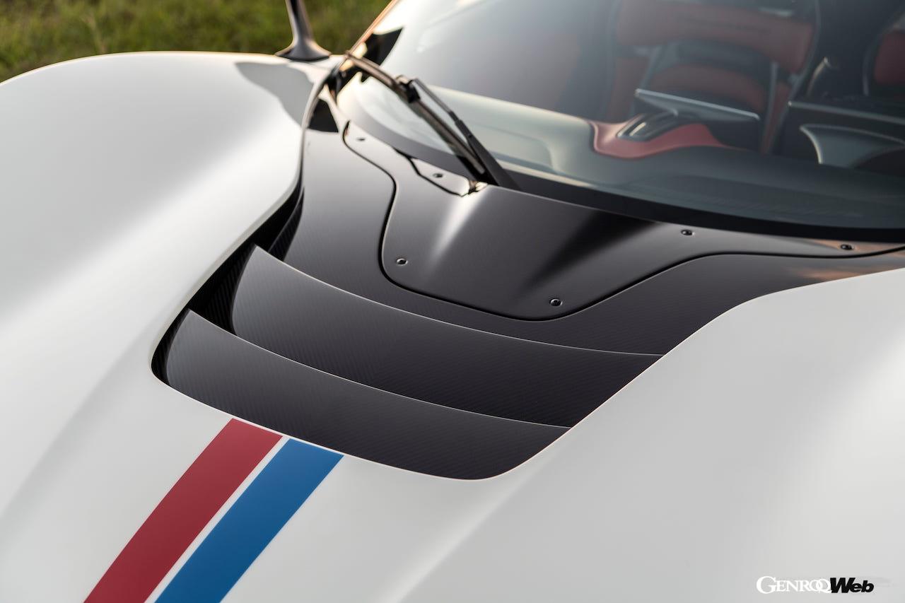 大幅な軽量化が施された「ヘネシー ヴェノム F5 レボリューション クーペ」のエクステリア。