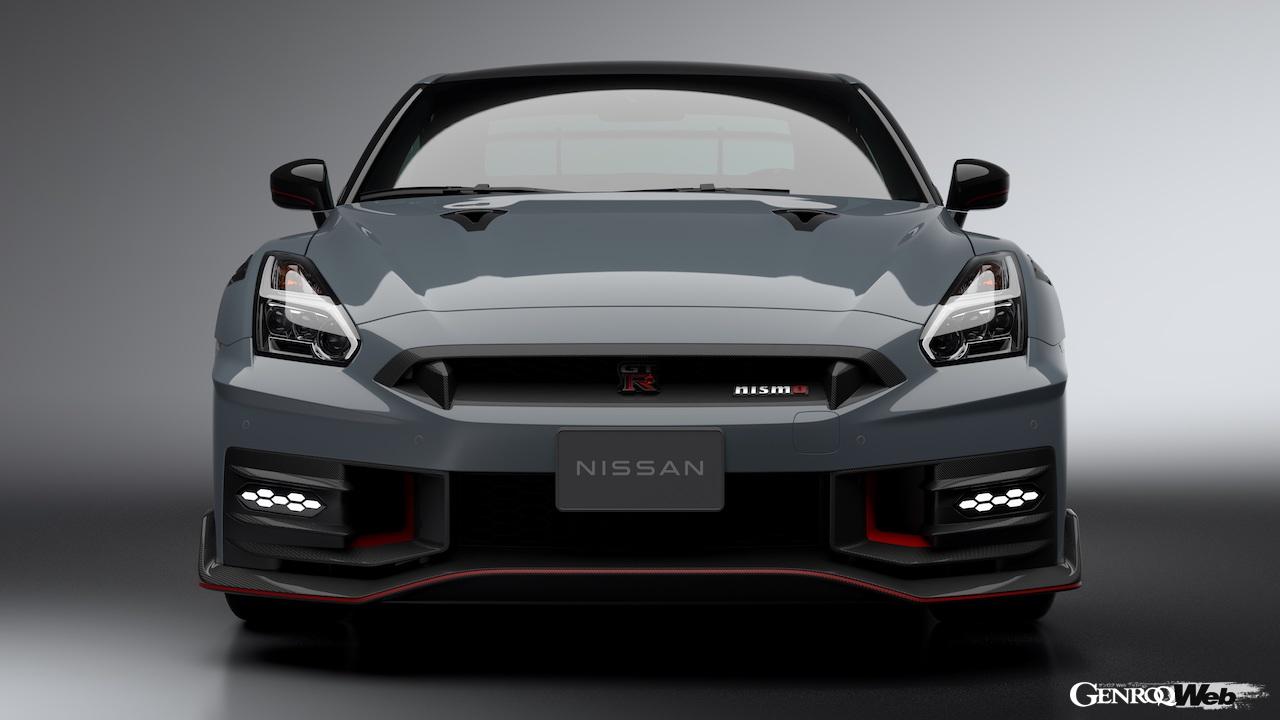 2024年に夏に発売を予定している、2024年型「GT-R NISMO」。