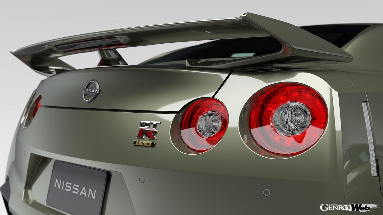 東京オートサロン2023で先行公開された、日産 GT-R Premium edition T-spec。