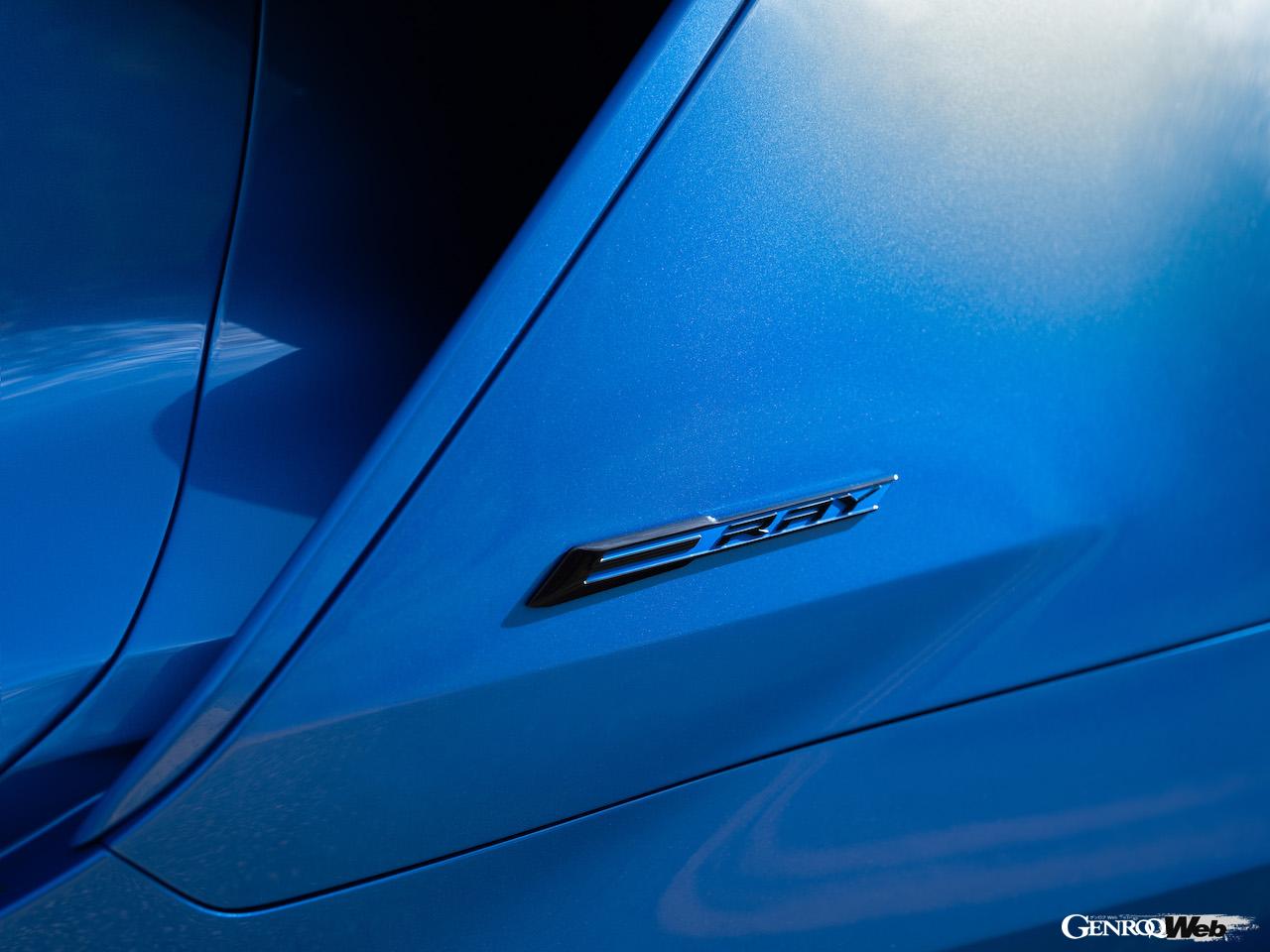 コルベット初の電動モデルとしてデビューした「シボレー コルベット E-レイ」の走行シーン。