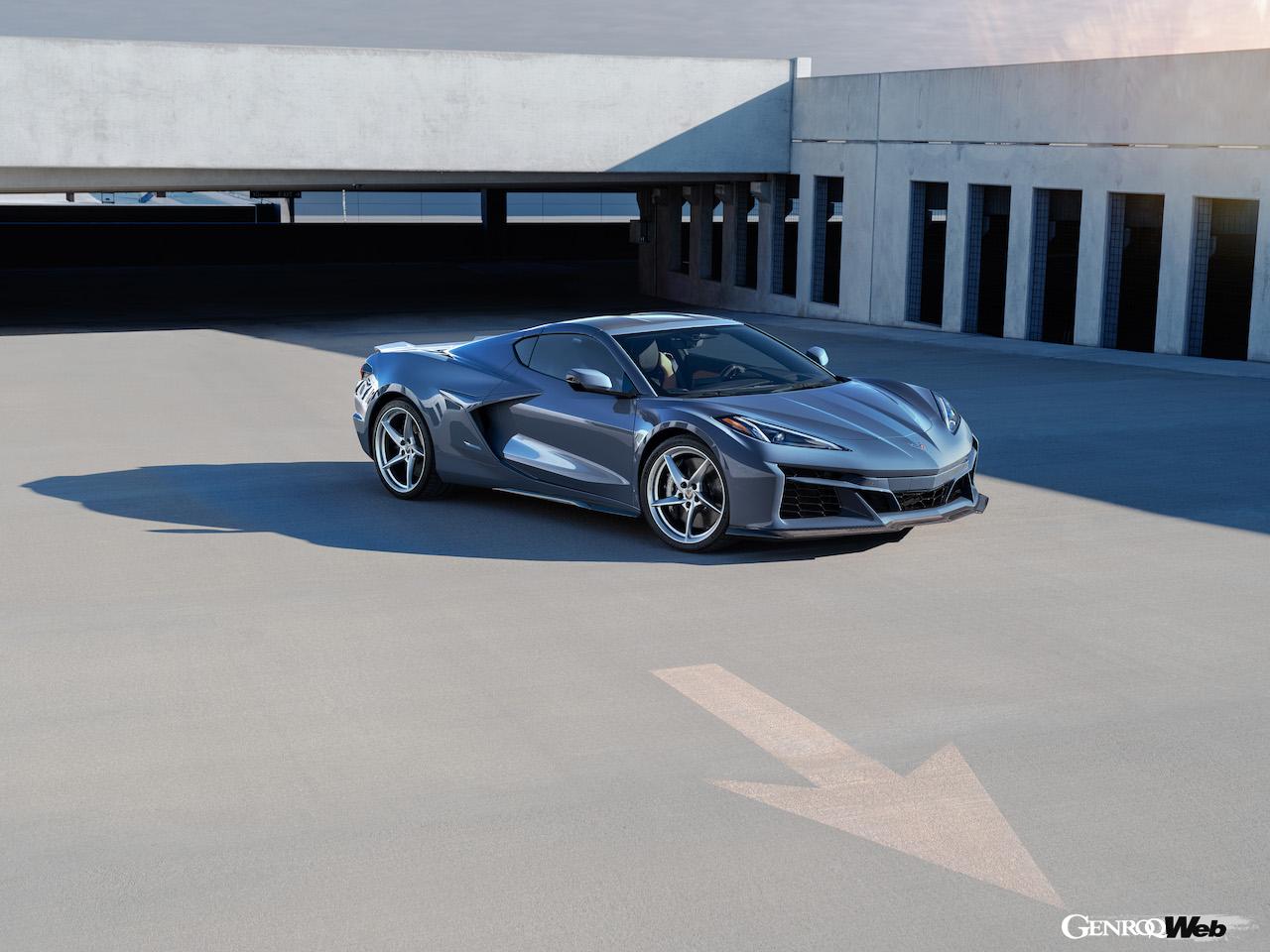 コルベット初の電動モデルとしてデビューした「シボレー コルベット E-レイ」のエクステリア。