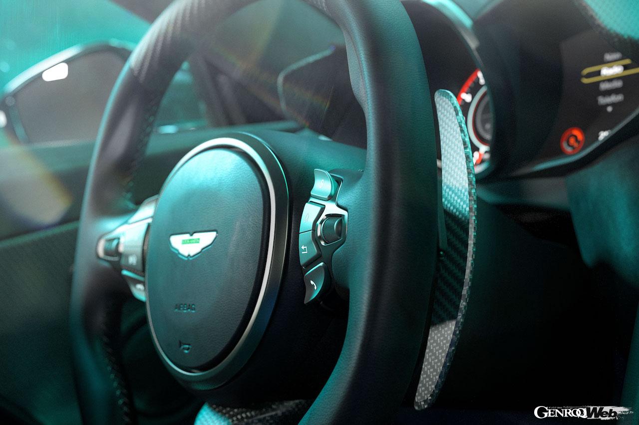 DBSの最後を飾る、アストンマーティン DBS 770 アルティメットのインテリア。