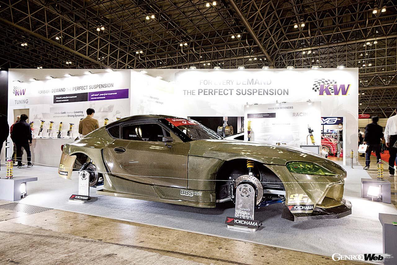 足まわりの観点から「ユーザーごとに異なるベストアンサーを提供する」というポリシーを貫くようなKWブース。