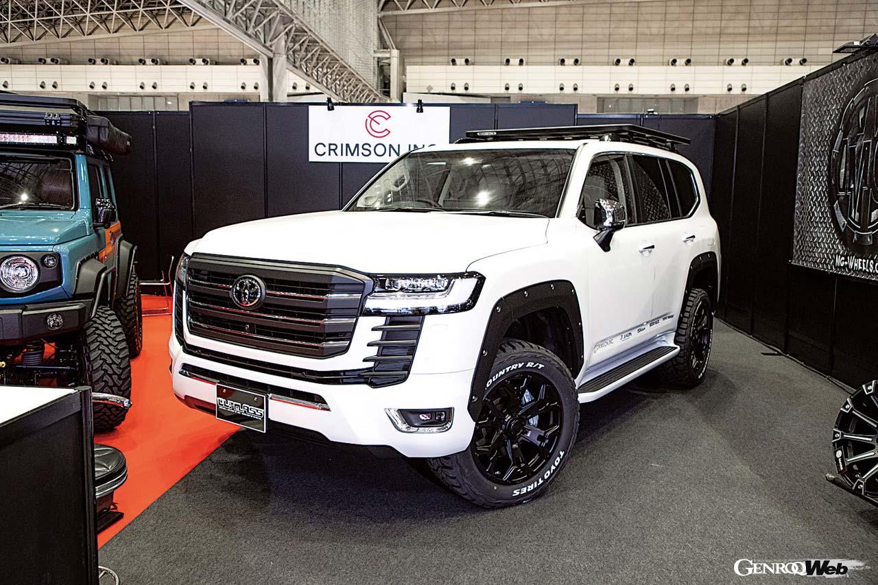 MGブランドのGOLEMを装着したランクル300。MGブランド初のオープンナットフェイスにすることでよりコンケーブ形状を実現した。