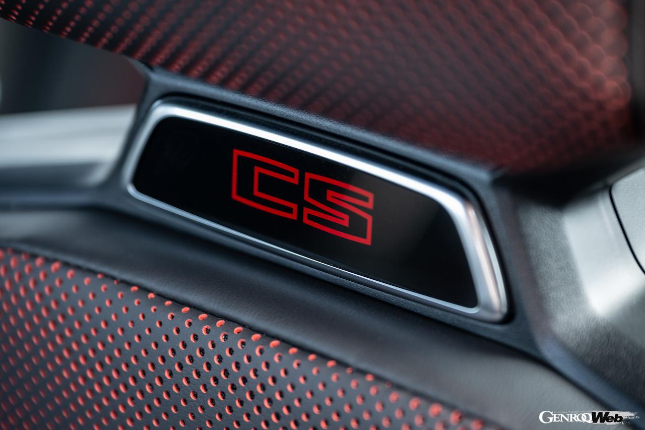 M3の限定ハイパフォーマンス仕様「BMW M3 CS」のコクピット。