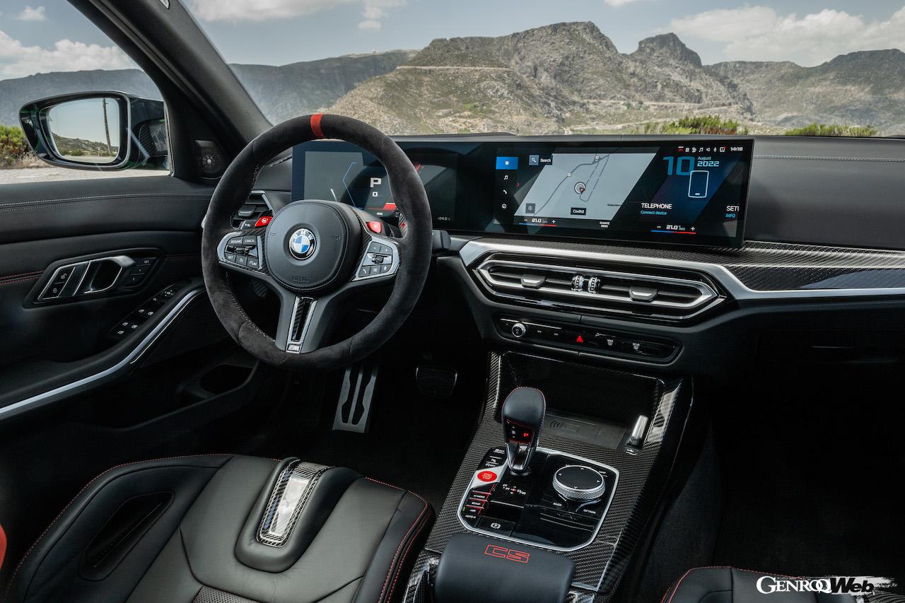 M3の限定ハイパフォーマンス仕様「BMW M3 CS」のコクピット。