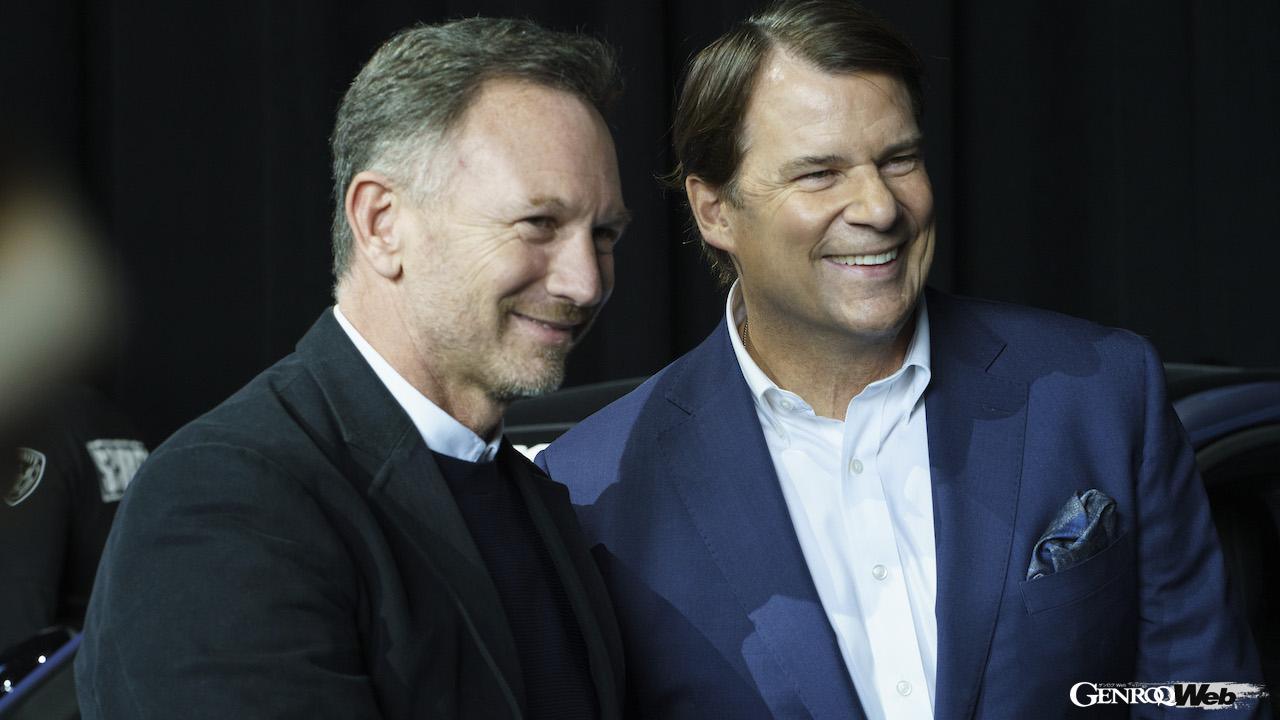レッドブルのクリスチャン・ホーナー代表と、フォードのジム・ファーリーCEO。