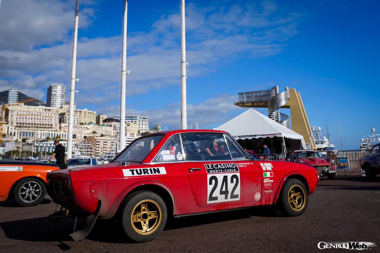 スイスのクラウディオ・エンツがドライブした、1970年型ランチア フルビア クーペ ラリー1.3S。