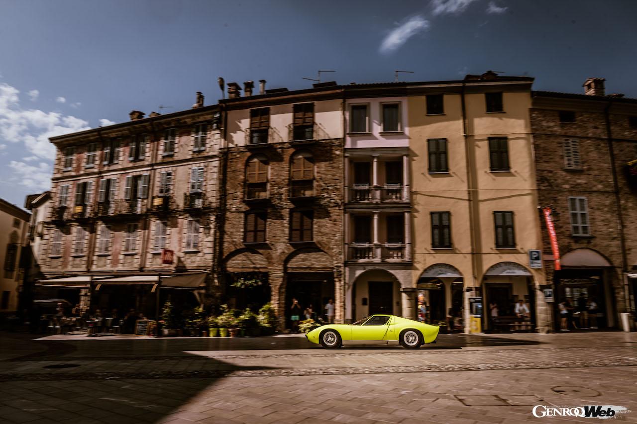 世界中の公式ランボルギーニ・クラブによって、60周年を記念した様々なドライブツアーイベントも企画されている。