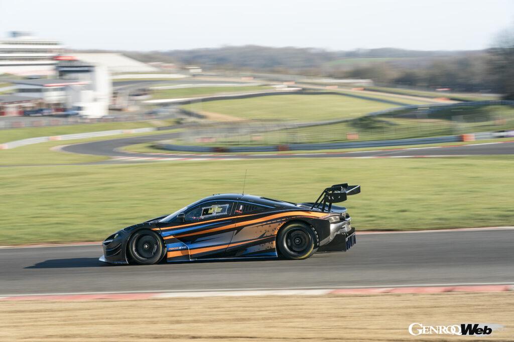 マクラーレンは世界中で多くのカスタマーチームに使用されている、720S GT3が「EVO」へとアップデート。完成車両とアップデートパッケージのオーダーをスタートした。