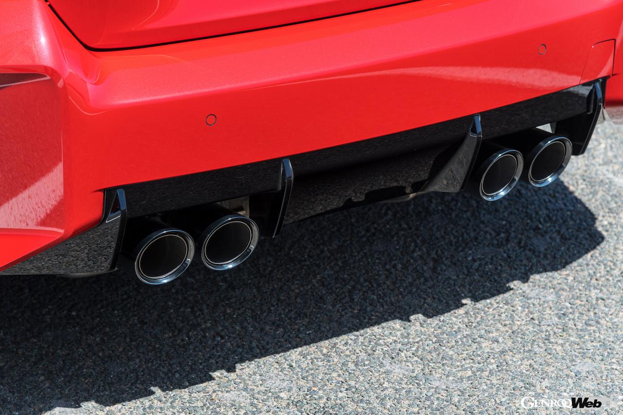 日本導入がスタートした新型「BMW M2 クーペ」のクワッド・エキゾーストパイプ。