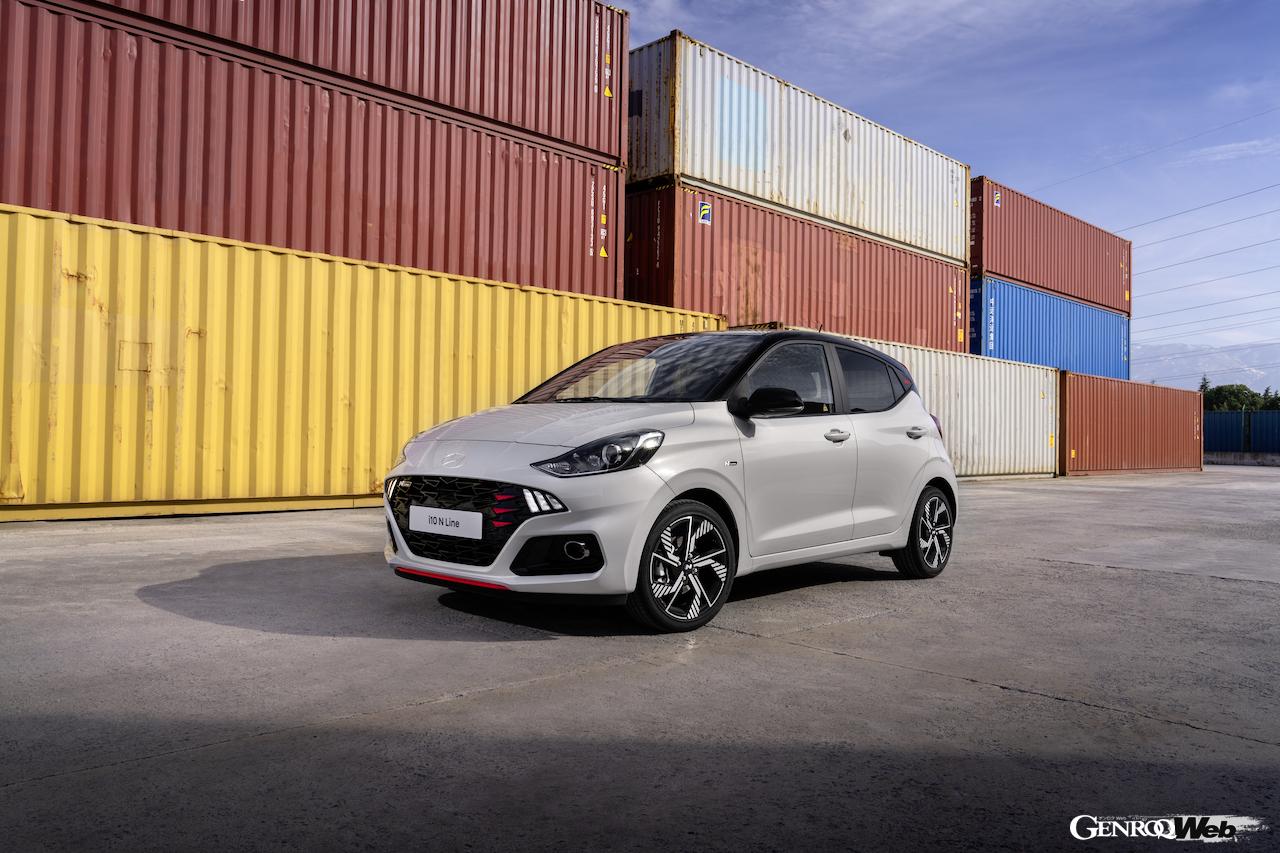 今回から追加されたスポーティな「i10 N ライン」のエクステリア。
