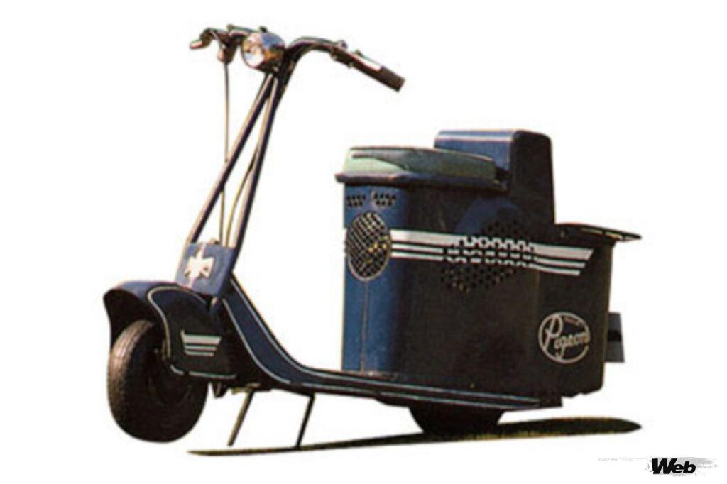 三菱シルバーピジョンC-10。1946年に製造されたシルバーピジョンシリーズの初代モデルで、空冷4ストローク単気筒サイドバルブ112ccエンジンを搭載。最高出力はわずか1.5PSであった。