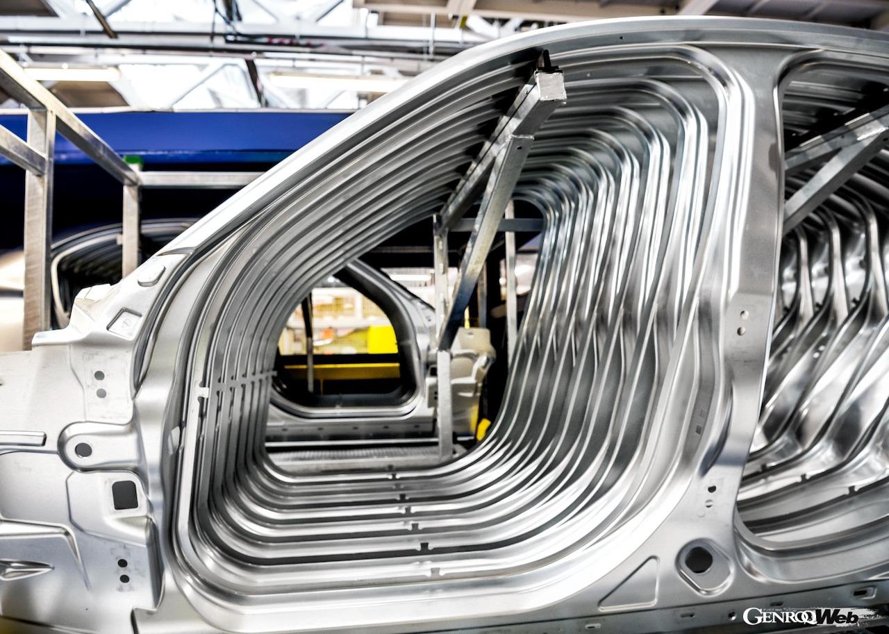 アルファロメオ ジュリアやマセラティ グレカーレを製造するカッシーノ工場において、プレミアムフル電動モデルが製造される。