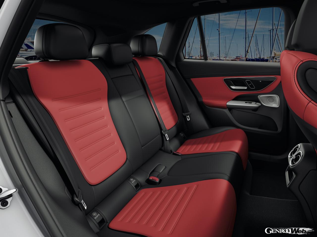 初代デビューから8年、初のフルモデルチェンジを敢行したメルセデス・ベンツのミディアムSUV「GLC」のインテリア。