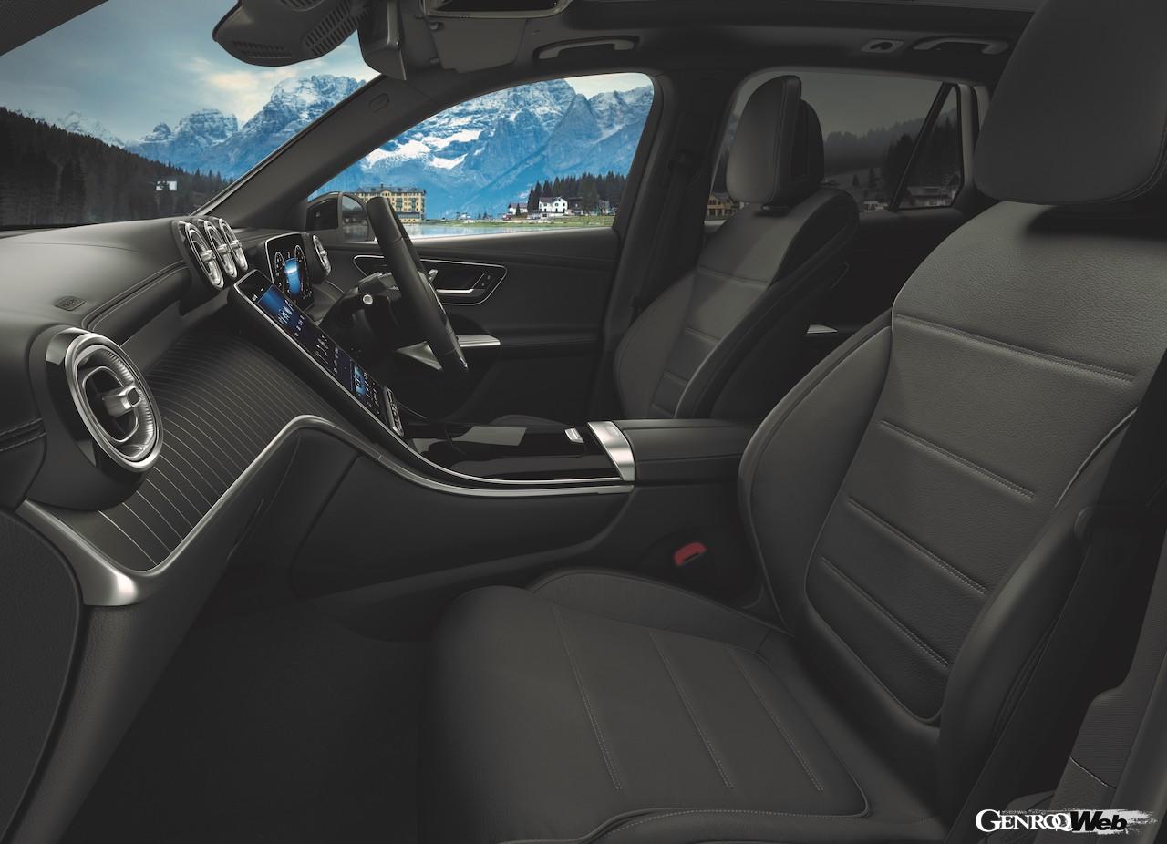 初代デビューから8年、初のフルモデルチェンジを敢行したメルセデス・ベンツのミディアムSUV「GLC」のインテリア。
