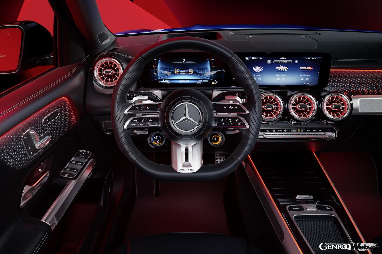 フェイスリフトが行われた「メルセデスAMG GLB 35 4MATIC」のインテリア。