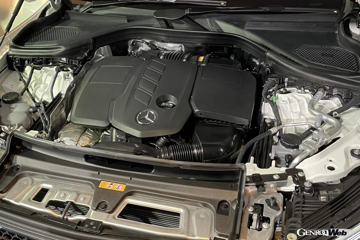 日本に導入される「GLC 220 d 4MATIC」には2.0リッター直列4気筒「OM654M」クリーンディーゼルターボを搭載。これにマイルドハイブリッドのISGが組み合わせられた。