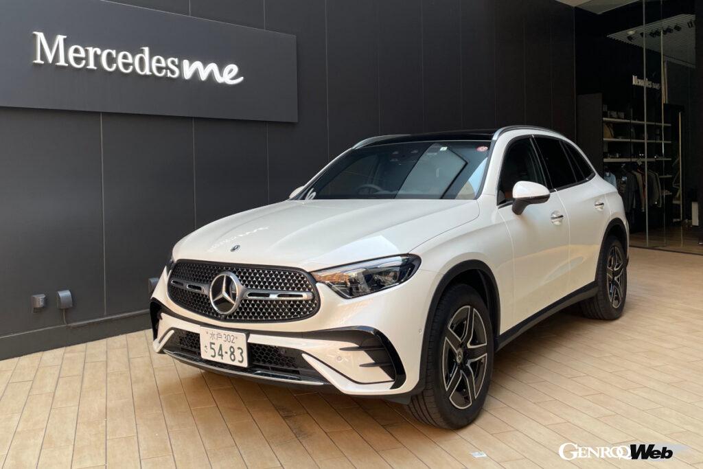 2015年にミドルサイズ・プレミアムSUVとしてデビュー、260万台を販売したGLCが、初のフルモデルチェンジにより2代目に進化した。