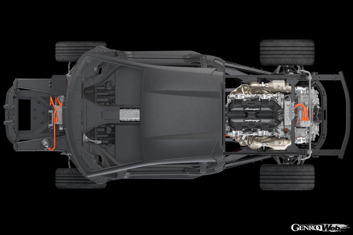 レヴエルトのカーボン製モノコックは「モノフセレージ」と呼ばれる。モノシリック・ロッカーリングと呼ばれる単体のリング状構造部品で、タブやフロントのファイアーウォール、Aピラーなどのエレメントを囲み接続する製法が採用された。