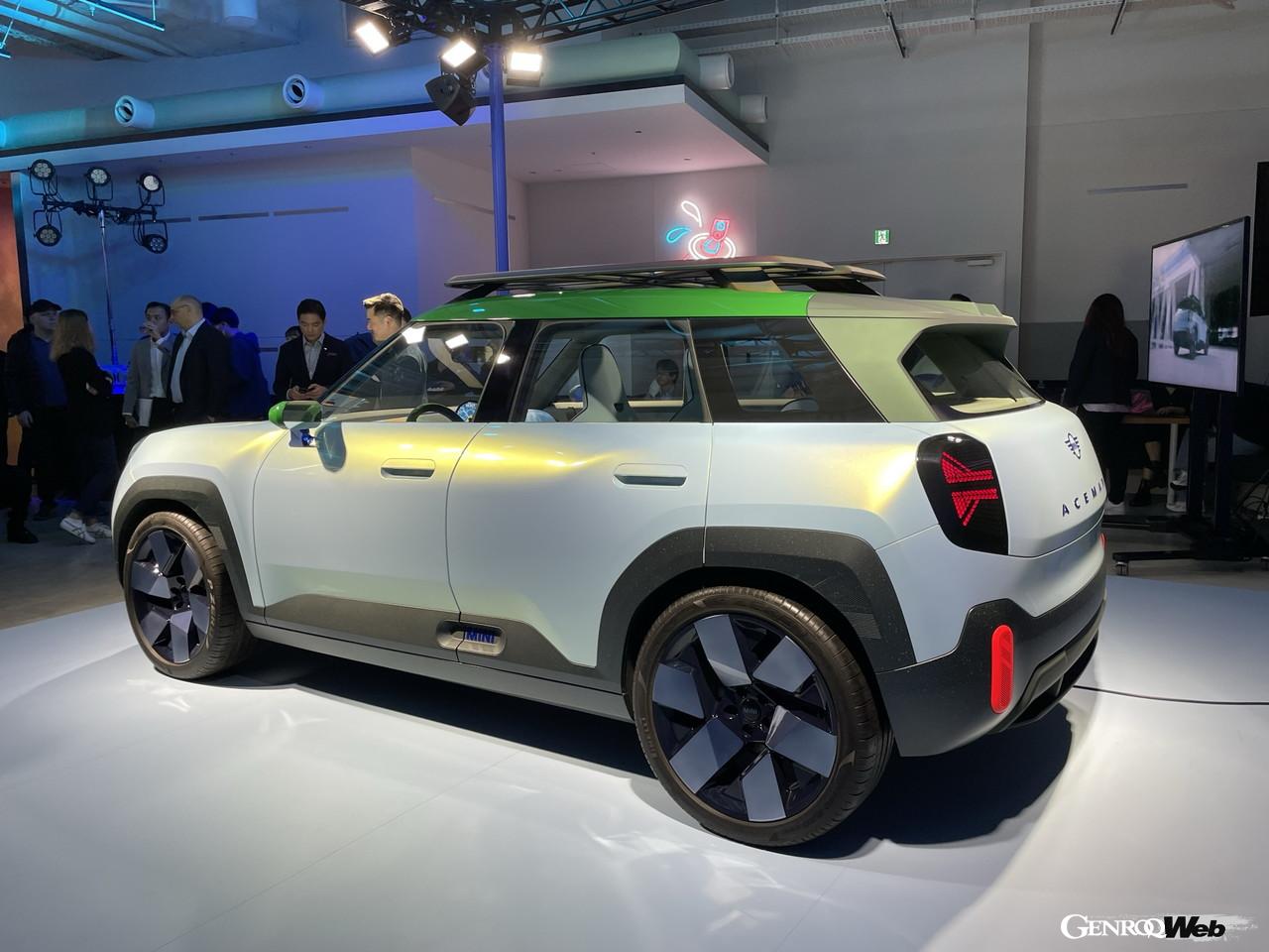 MINI コンセプト エースマン日本初公開