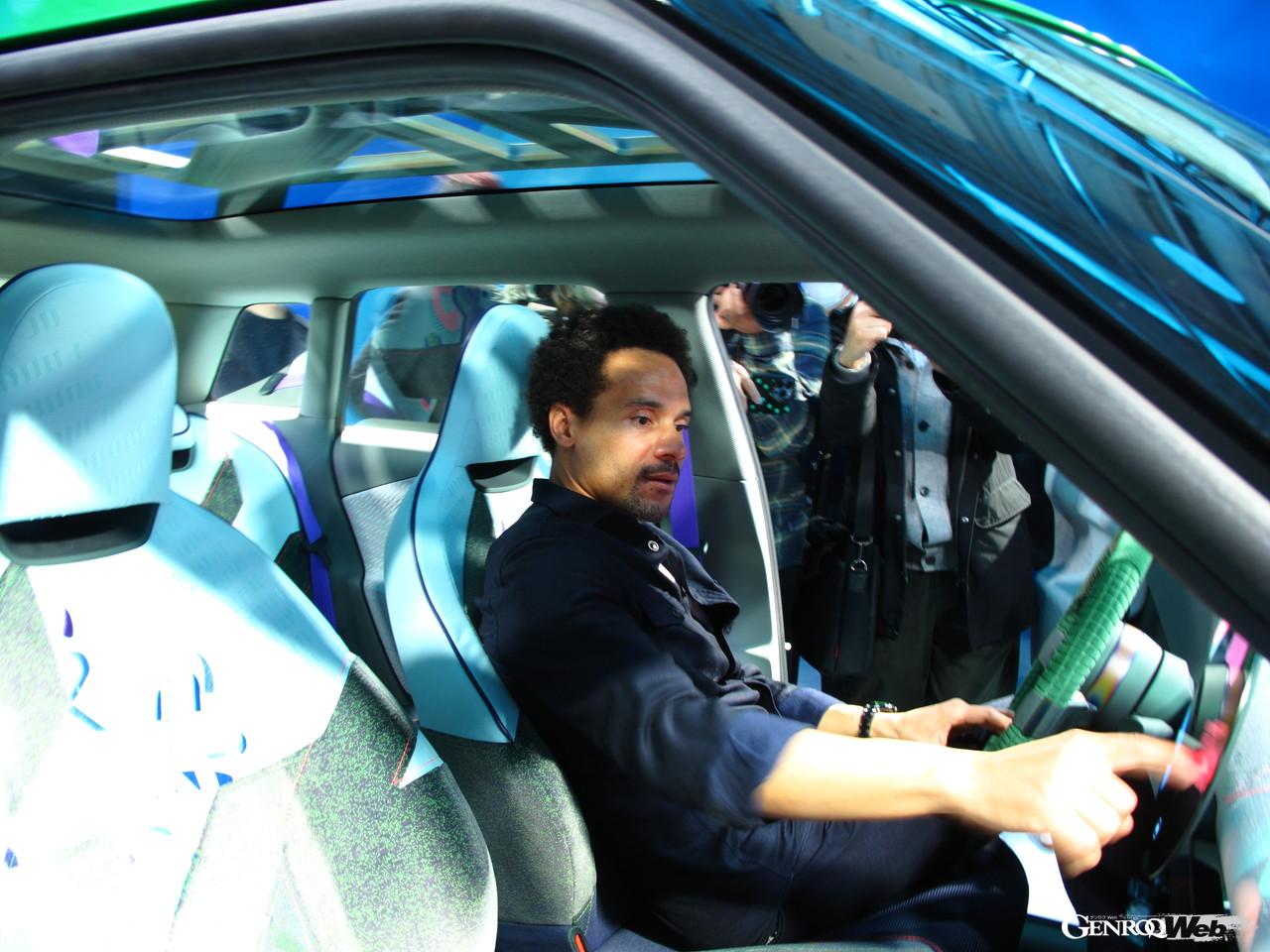 MINI コンセプト エースマン日本初公開