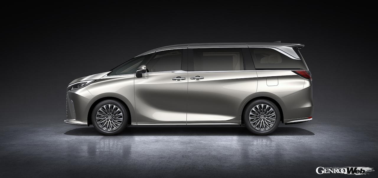 アルファード／ヴェルファイアをベースに2020年からアジア地域で販売されてきた「LM」。「ラグジュアリームーバー」という存在が、高い人気を得ることになった。