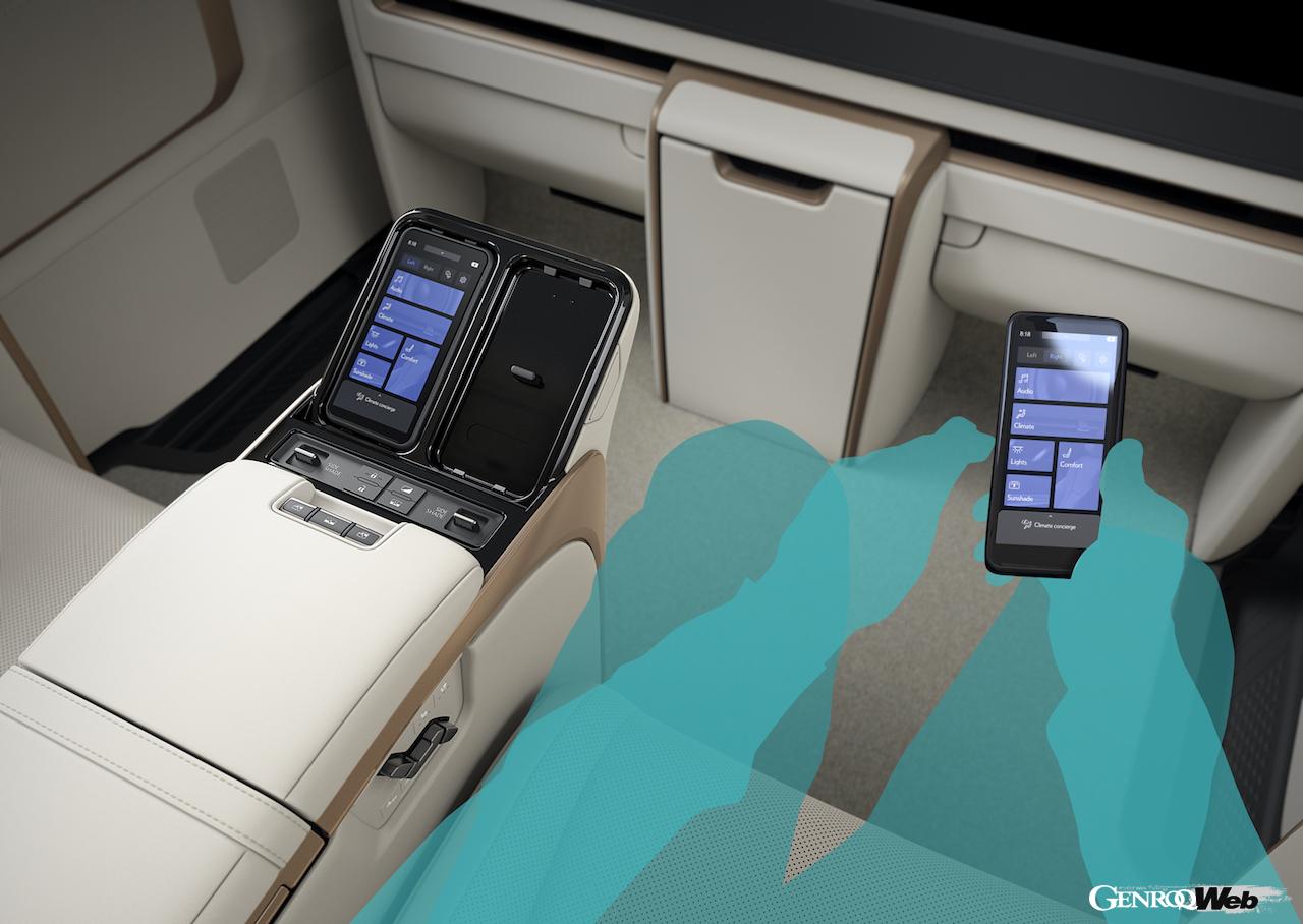 上海モーターショーで公開された、2代目「レクサス LM」4座仕様のインテリア。