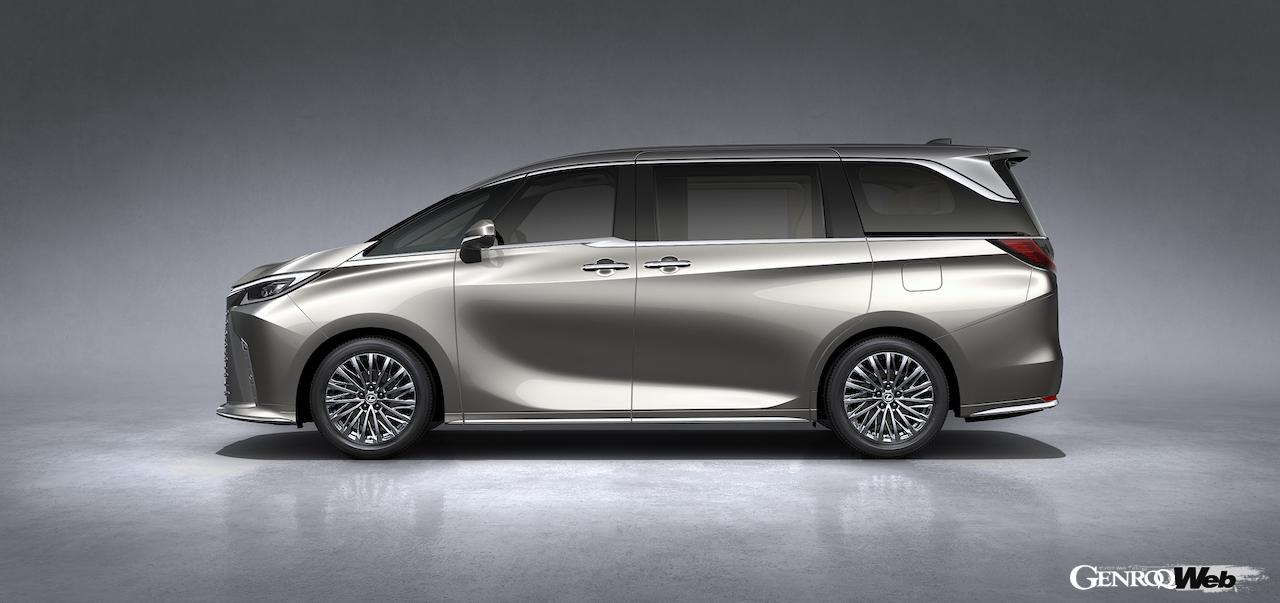 上海モーターショーで公開された、2代目「レクサス LM」のエクステリア。